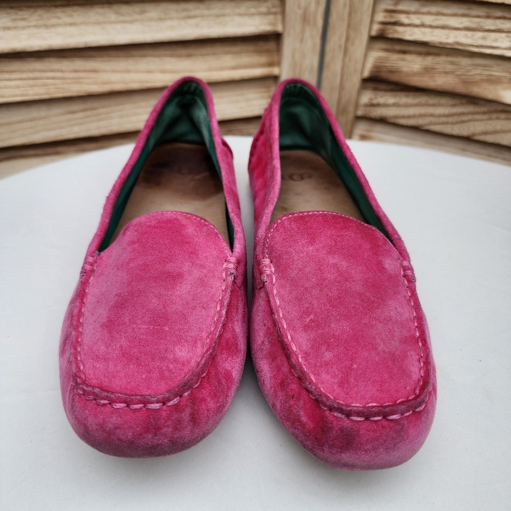 UGG Sz 7 Hot Pink Suede Loafer Flat Driving Moccasin Moc Barbie Coquette Girly